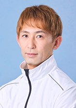 乃村　康友